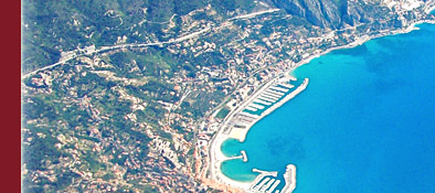 Cote d' Azur, Sicht aus dem Flugzeug über die Cote d' Azur in Südfrankreich, Bild 3 von 6