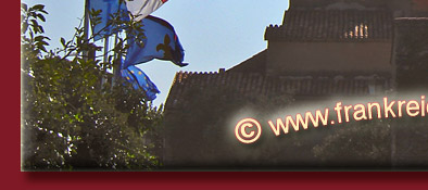 Die alte Kirche von Grimaud in Südfrankreich nicht weit von Port Grimaud, Bild 5 von 6