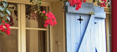 romantisches Häuschen mit hübscher Pflanzendekoration in Grimaud am Mittelmeer, Bild 4 von 6