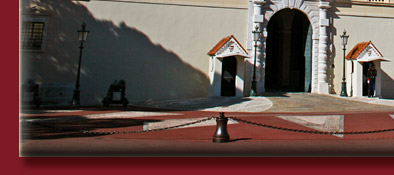 Monaco Fürstenpalst der Grimaldis am Rande der Altstadt Monaco-Ville, Bild 5 von 6