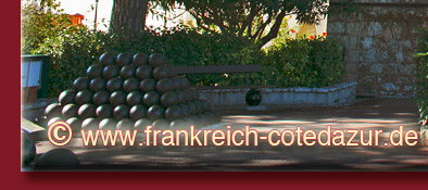 Monaco Fürstenpalast, zu sehen im Hintergrund die Turmuhr, Bild 5 von 6