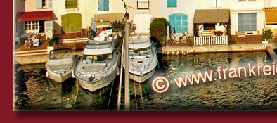 Vom Kirchturm Port Grimaud, Blick &uuml;ber Port Grimaud in den Golfe von Sainte-Tropez, Bild 5 von 6