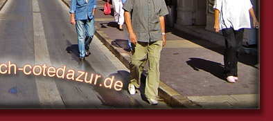 Saint-Tropez im Zentrum, mit schmalen Strassen und engen Gassen, Bild 6 von 6