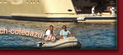 Saint-Tropez Hafen mit Super Yachten, Saint-Tropez Treffpunkt der Reichen, Bild 6 von 6