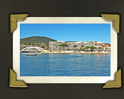 Sainte-Maxime Blick auf den Strand vom Meer und der Stadt Sainte-Maxime